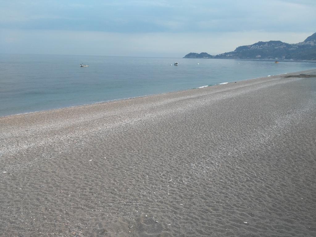 Casa Vacanze L'Ulivo Sul Mare Willa Letojanni Zewnętrze zdjęcie